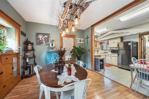 Dining - 307 Beech, Freeport, MI 49325 photo 1 of 3