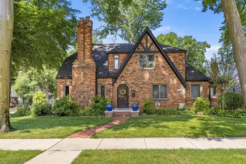 440 Meridan, Dearborn, MI 48124