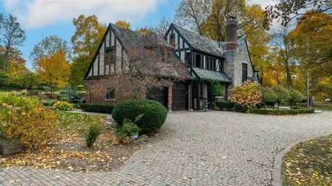 Exterior - 2010 Devonshire, Ann Arbor, MI 48104 photo 3 of 11