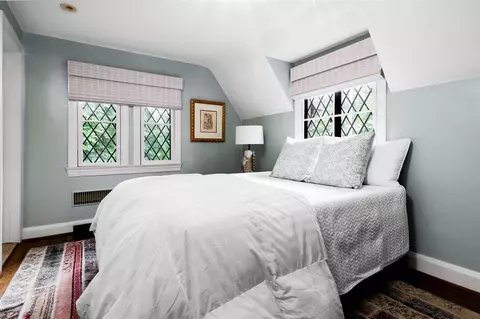 Bedroom - 2010 Devonshire, Ann Arbor, MI 48104 photo 4 of 8