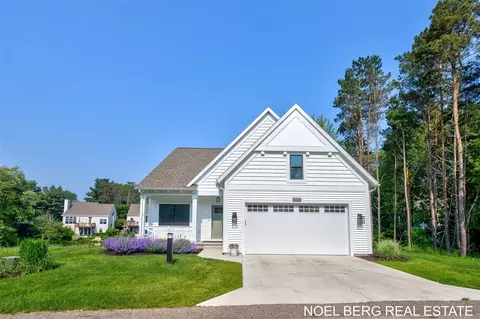 18153 Newgate, Spring Lake, MI 49456