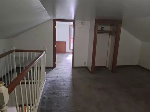 203 E Home, Edmore, MI 48829 photo 7