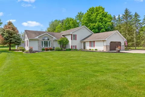 209 Adolph Shrs, Coldwater, MI 49036