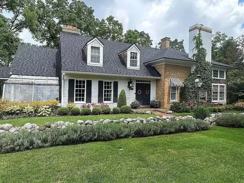 1442 Prospect, Kalamazoo, MI 49006
