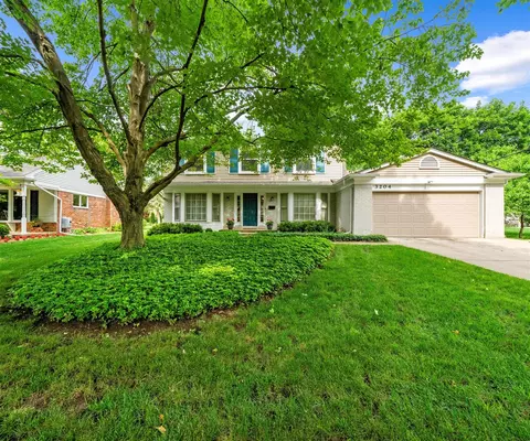 Exterior - 3204 Farmbrook, Ann Arbor, MI 48108 photo 5 of 10