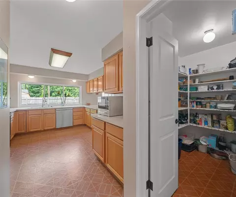 Kitchen - 3204 Farmbrook, Ann Arbor, MI 48108 photo 1 of 6