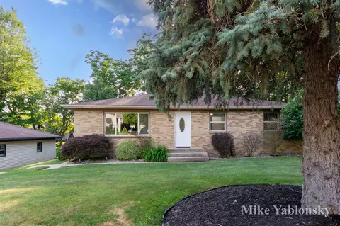 1766 Glenvale, Wyoming, MI 49519