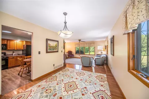 Dining - 5600 Cross, Concord, MI 49237 photo 1 of 3