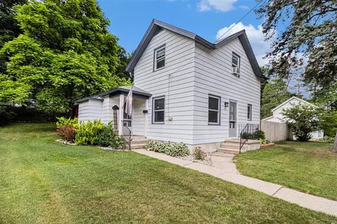 Exterior - 407 W W Pne, Big Rapids, MI 49307 photo 2 of 11