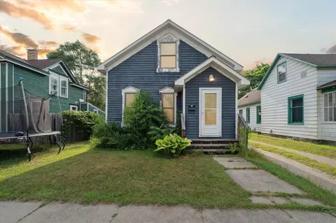 108 Webster, Greenville, MI 48838