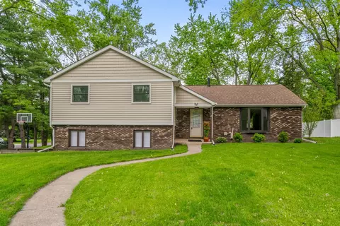 5304 Driftwood, Kalamazoo, MI 49009