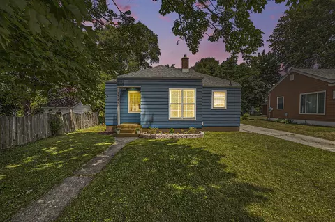1382 Montague, Muskegon, MI 49441