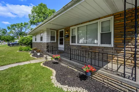 11245 Maxwell, Warren, MI 48089 photo 2