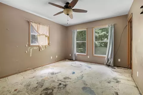 Bedroom - 7906 N 43rd, Augusta, MI 49012 photo 5 of 6