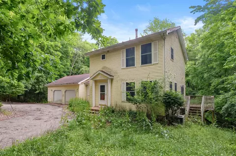 7906 N 43rd, Augusta, MI 49012
