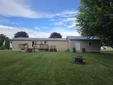 Exterior - 274 Pioneer, Mendon, MI 49072 photo 5 of 8