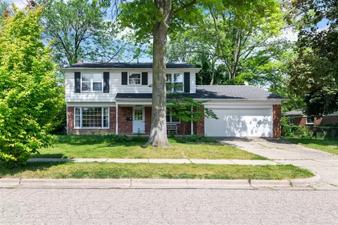 2859 Renfrew, Ann Arbor, MI 48105