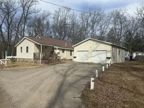 8942 28th, Bitely, MI 49309