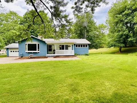 1978 Lakeshore, Manistee, MI 49660