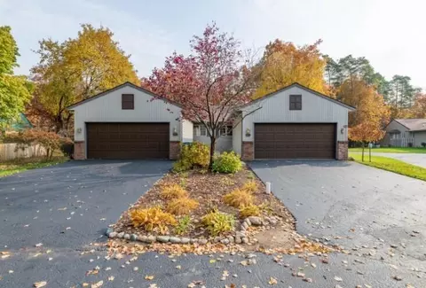 801 Highbanks, Allegan, MI 49010