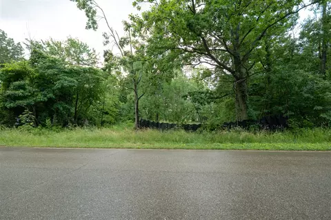 Finch Rd, Marcellus, MI 49067