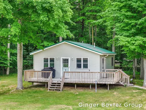 4265 N N Shr, Kalkaska, MI 49646