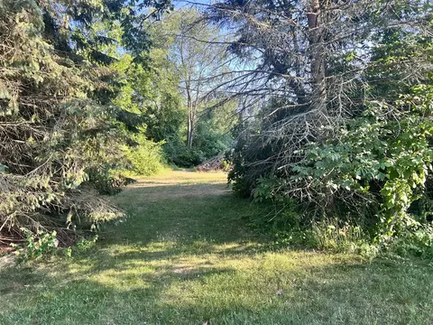 1736 Washington, Holland, MI 49424
