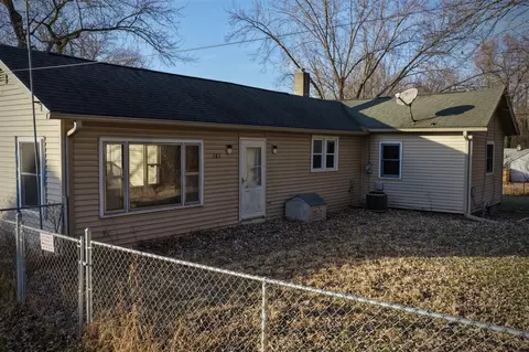 387 Waubascon, Battle Creek, MI 49037