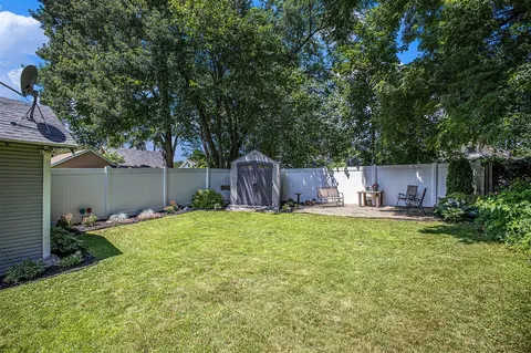 Exterior - 618 Madison, Jackson, MI 49202 photo 5 of 5