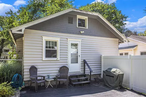 Exterior - 618 Madison, Jackson, MI 49202 photo 4 of 5