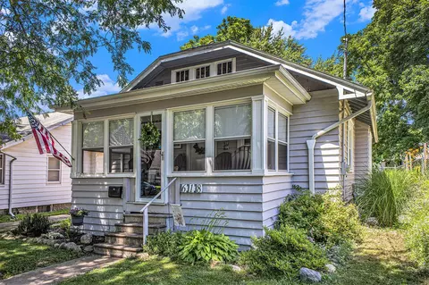 Exterior - 618 Madison, Jackson, MI 49202 photo 2 of 5