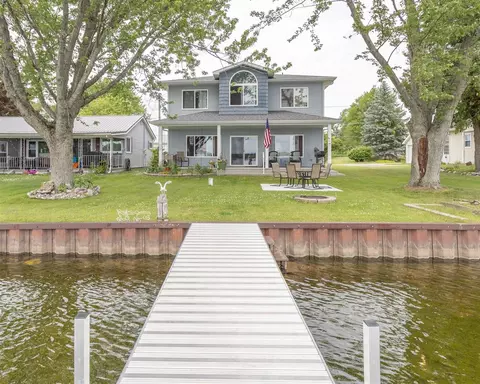 11105 Hahn Bch, Evart, MI 49631