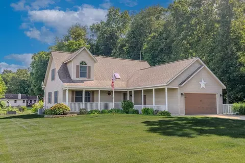 17117 Apache, Three Rivers, MI 49093
