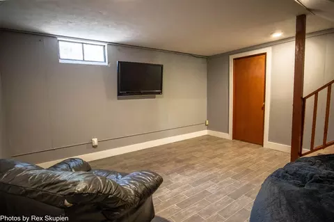 Living - 521 E Pne, Fremont, MI 49412 photo 13 of 13