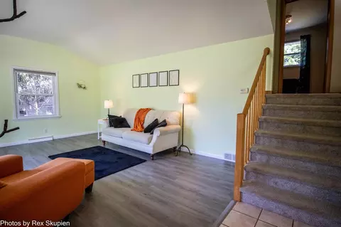 Living - 521 E Pne, Fremont, MI 49412 photo 6 of 13