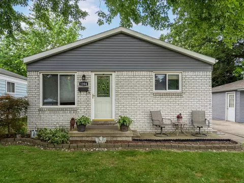 1204 S Campbell, Royal Oak, MI 48067