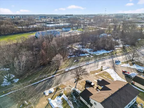561 Century, Holland, MI 49423