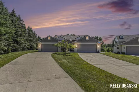 1201 S Timberview, Whitehall, MI 49461 photo 3