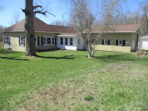 1787 N Stiles, Ludington, MI 49431
