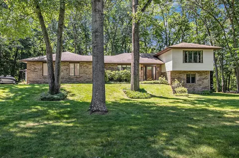 15495 Shady Ln, Three Rivers, MI 49093