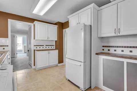 Kitchen - 715 Ellery, Jackson, MI 49202 photo 4 of 4