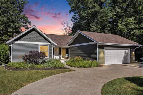 52368 Pine Tree, Three Rivers, MI 49093
