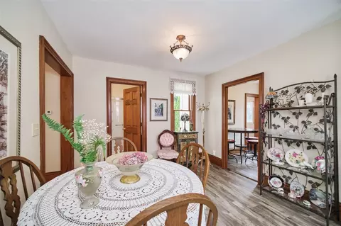 Dining - 286 5th, Manistee, MI 49660 photo 2 of 3
