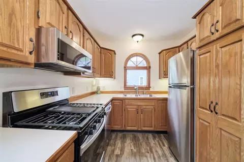 Kitchen - 286 5th, Manistee, MI 49660 photo 4 of 6