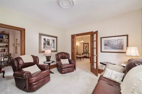 Living - 286 5th, Manistee, MI 49660 photo 3 of 6