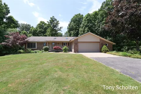 2550 Leonard, Marne, MI 49435