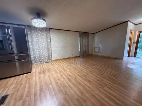 1422 E Monroe, White Cloud, MI 49349 photo 9