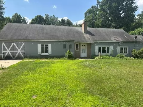 250 131st, Wayland, MI 49348