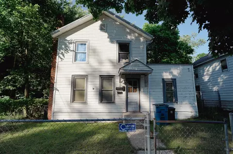57 S 3rd, Niles, MI 49120