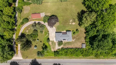 View/Area - 3017 Niles Buchanan, Buchanan, MI 49107 photo 1 of 9